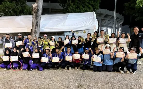 พิธีมอบรางวัลให้แก่นักกีฬาเปตอง รุ่นอายุ 18 ปี ในการแข่งขันกีฬากรีฑา เด็ก เยาวชน และประชาชน จังหวัดสงขลา ประจำปีงบประมาณ พ.ศ. 2569