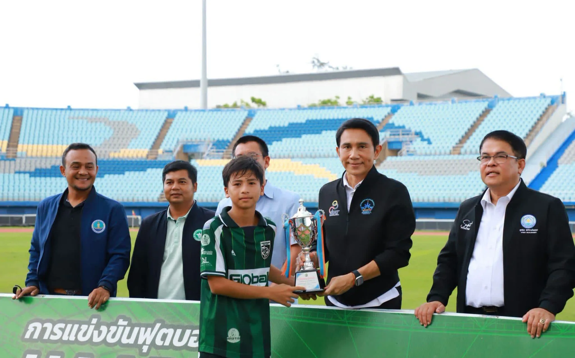 ร่วมเป็นเกียรติรับชมและเชียร์การแข่งขันฟุตบอลยุวชนชิงแชมป์ภาคใต้ ครั้งที่ 11 ประจำ ปีงบประมาณ พ.ศ. 2569 รอบคัดเลือกตัวแทนจังหวัดสงขลา (รอบชิงชนะเลิศ)